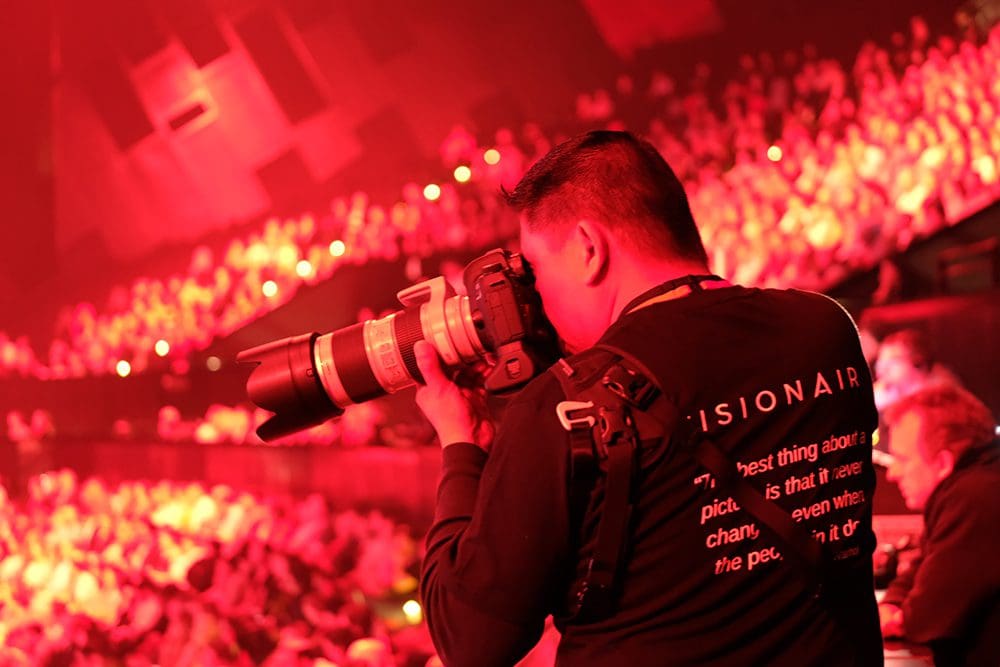 Behind the Scenes at TEDxSydney From a Photographers Perspective – Part 2